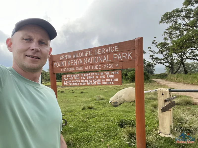 Climbing Mount Kenya 4